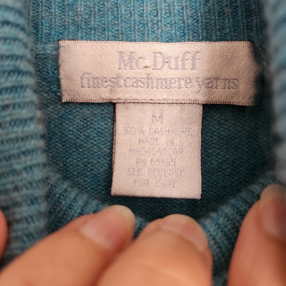 McDuff 100% Cashmere Elegant Teal Turtleneck Sweater, Finest Cashmere Yarns - Picture 3 of 7
